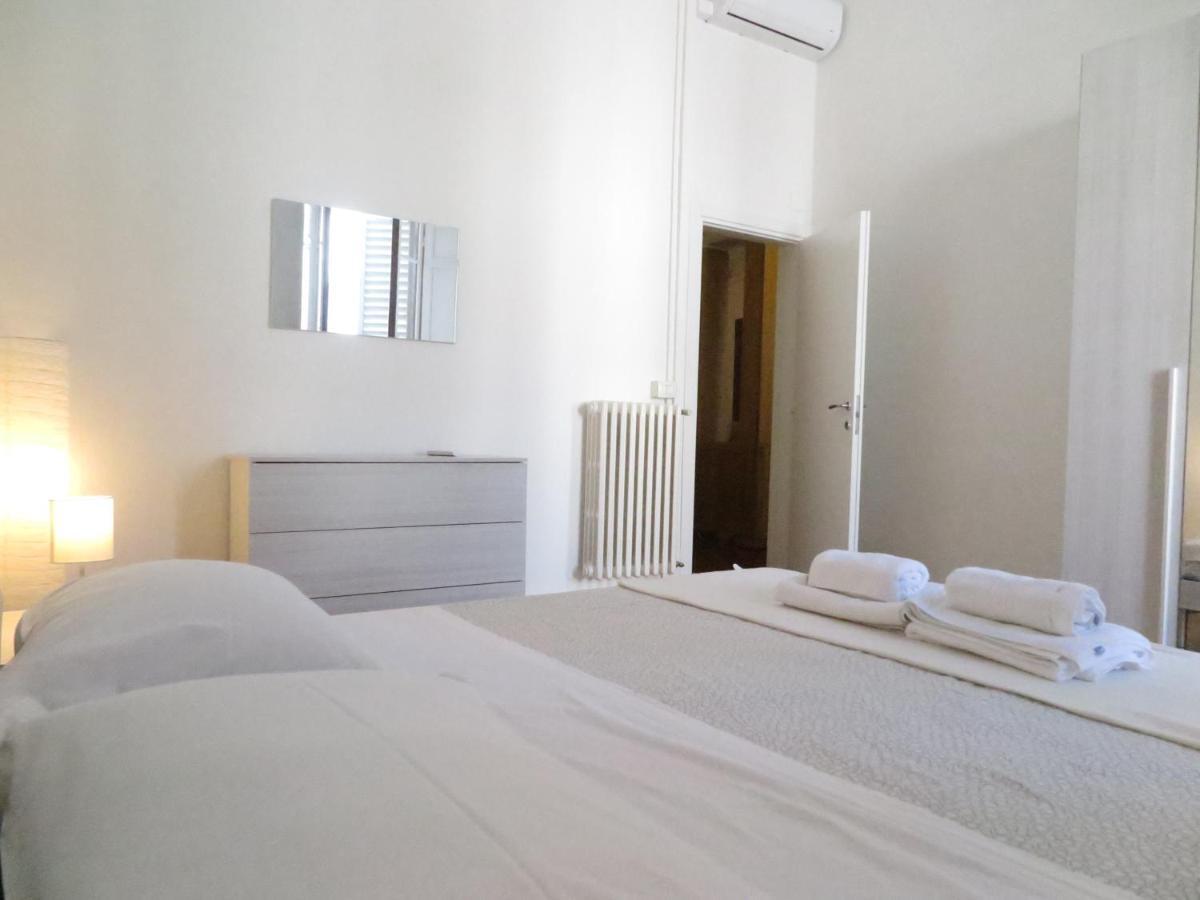 Wine Apartments Florence Merlot Bagian luar foto