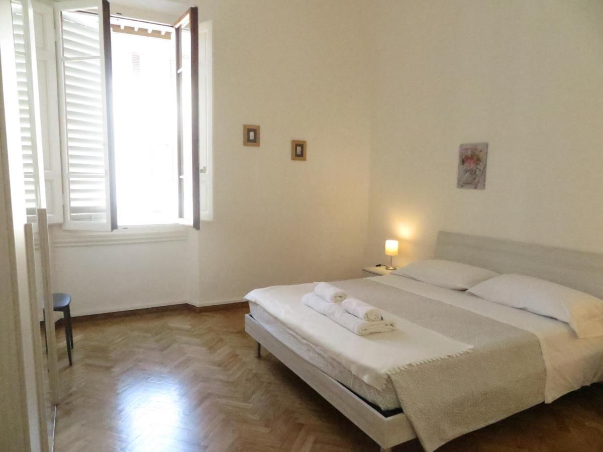 Wine Apartments Florence Merlot Bagian luar foto